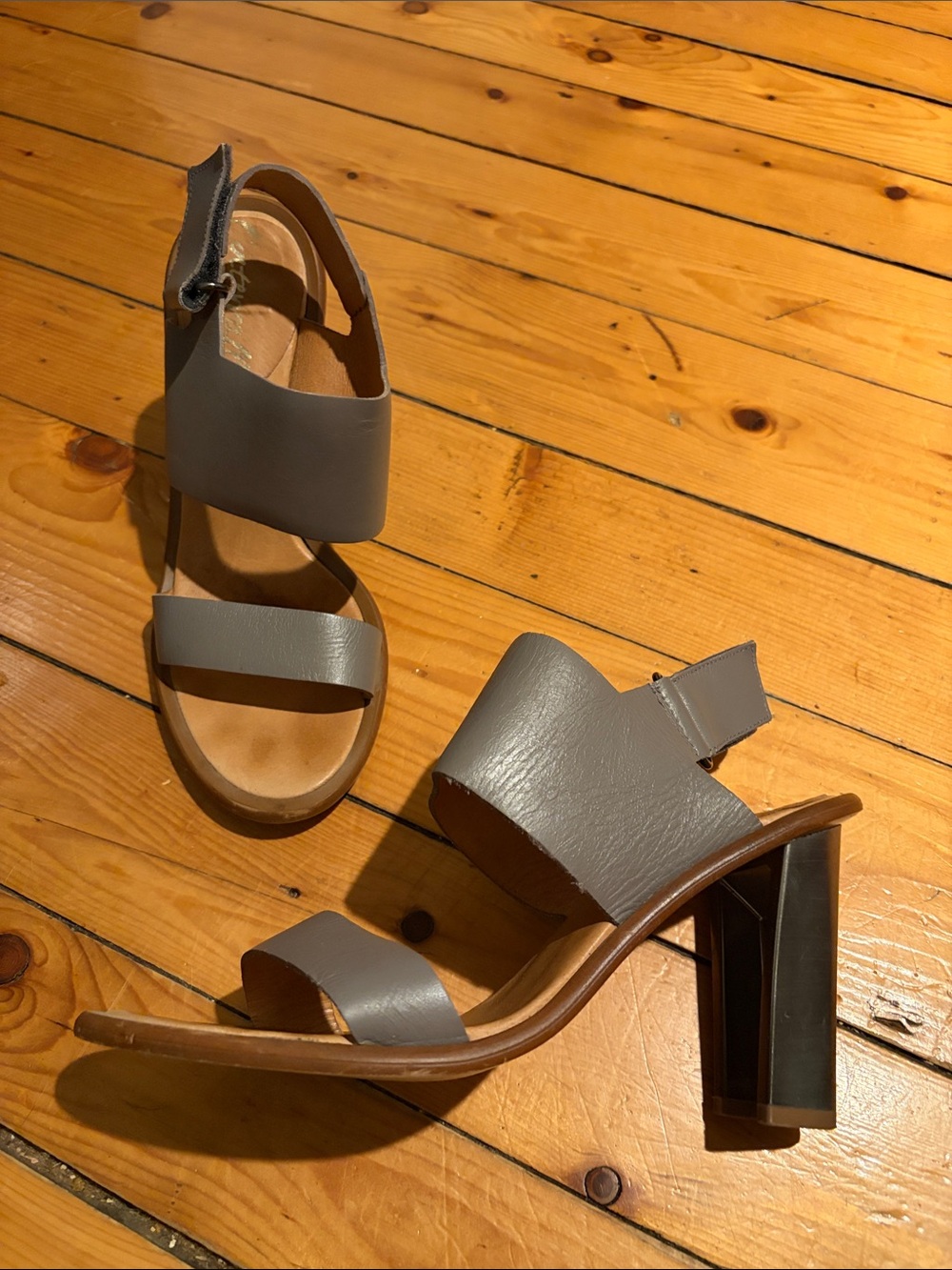 Women’s Gray Block Heel Leather Sandals